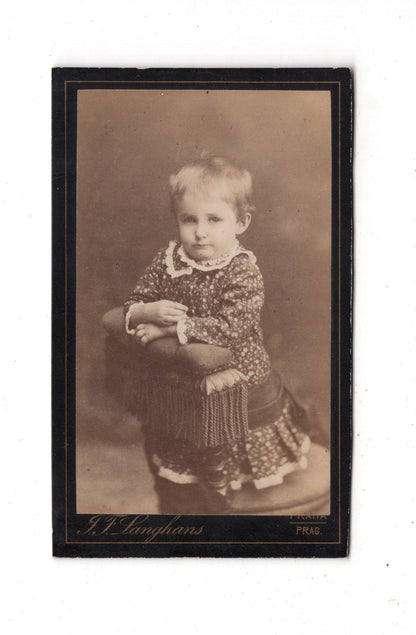 Fotografie Niedliches kleines Mädchen - Praha Prag 1880er / CDV M1-27