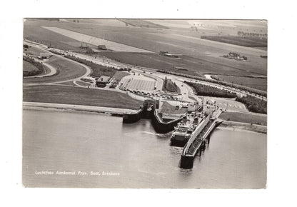 Ansichtskarte Ankunft einer Fähre in Breskens / Niederlande / M1-69