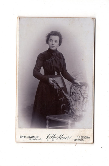 Fotografie Feines junges Mädchen - Dippoldiswalde / Kreischa um 1900 / CDV L1-26