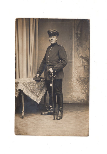 Ansichtskarte / Feldpost / Soldat / Soldatenportrait - Altes Lager 1917