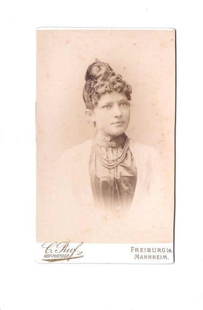 Fotografie Damenportrait - Freiburg / Mannheim um 1890