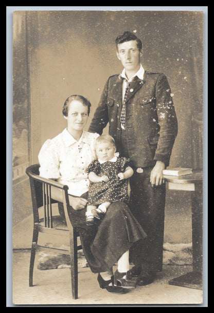 Ansichtskarte Familie / Schönes Familienbild