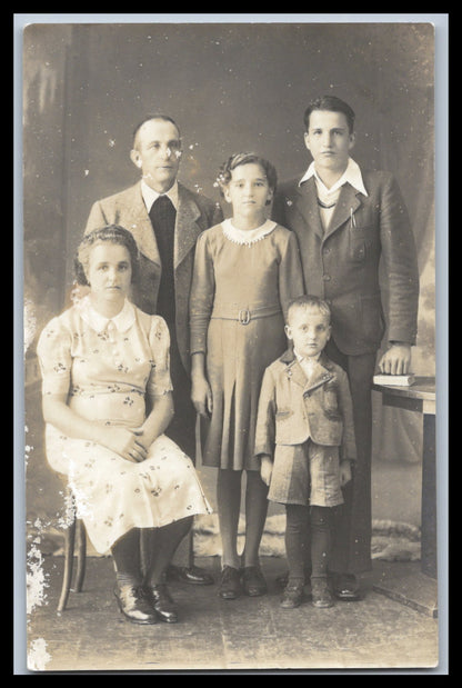 Ansichtskarte Familie / Schönes Familienbild