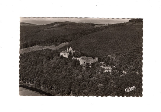 Ansichtskarte Attendorn im Saarland / Burg Schnellenberg