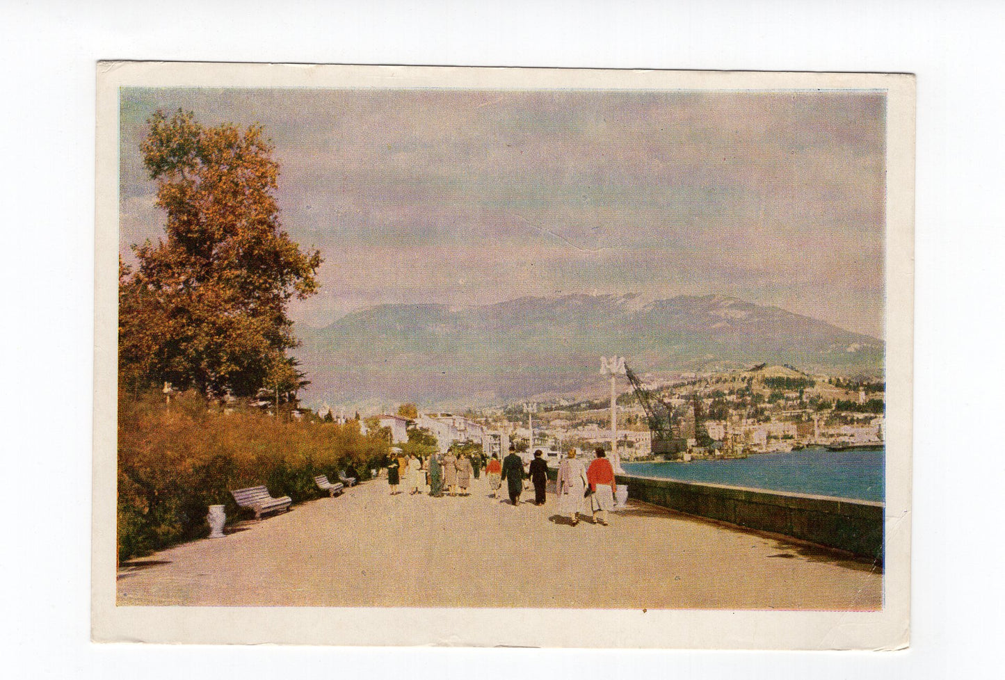 Ansichtskarte Jalta / Lenin-Kai / Ukraine