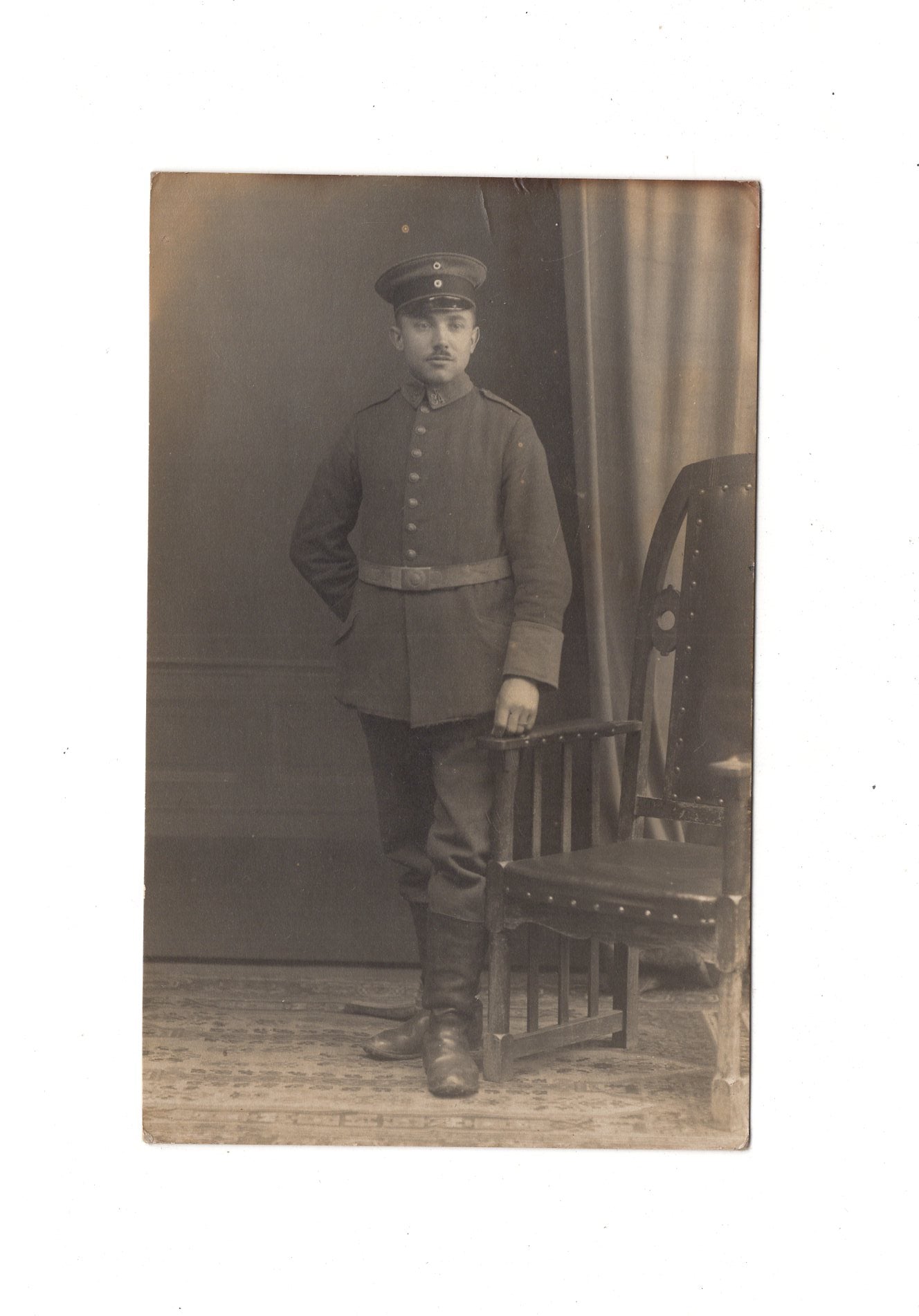 Ansichtskarte Soldat / Soldatenportrait mit Widmung - Sagan 1918