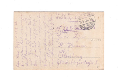 Ansichtskarte /Feldpost /  Foto Gruppenbild Soldaten vor der Unterkunft - 1916