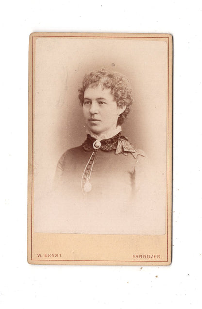 Fotografie Damenportrait - Hannover um 1880 / CDV N1-15