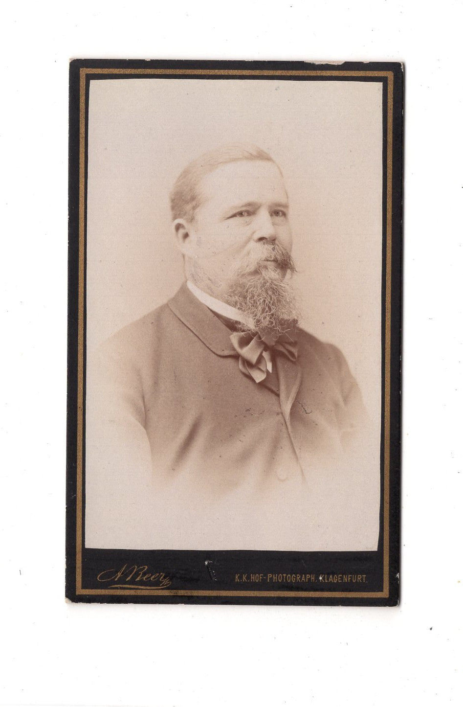 Fotografie Herrenportrait mit Widmung - Klagenfurt 1880er / CDV C1-23