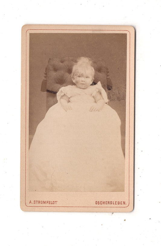 Fotografie Schönes Kinderbild / Baby - Oschersleben 1880