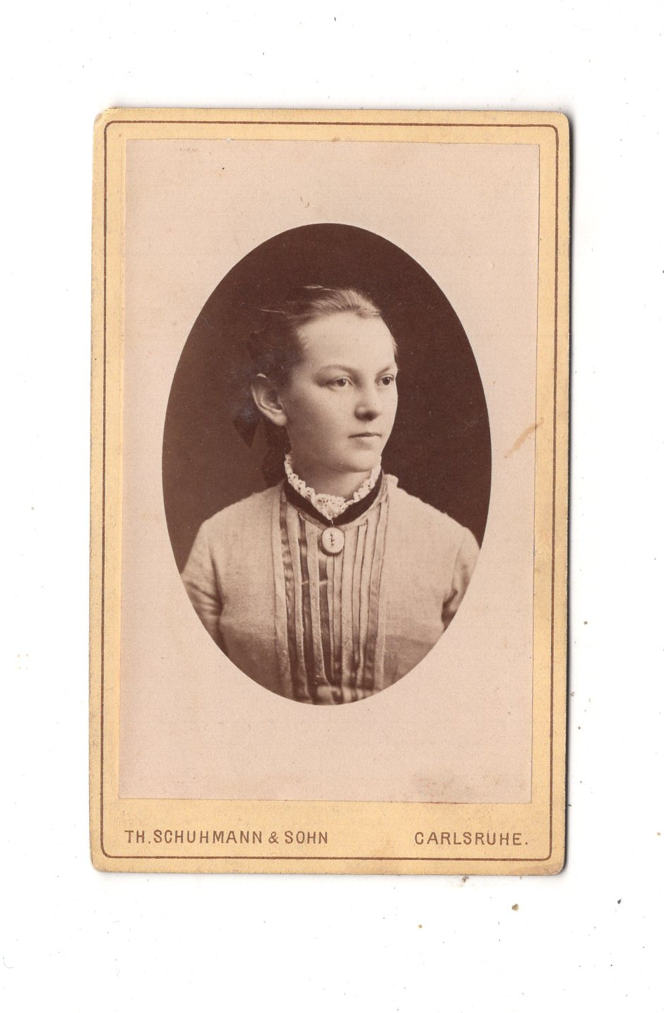Fotografie Damenportrait mit Widmung - Karlsruhe 1880er / CDV N1-15