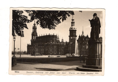 Ansichtskarte Dresden / Hofkirche mit Schloss +++ / I1-69