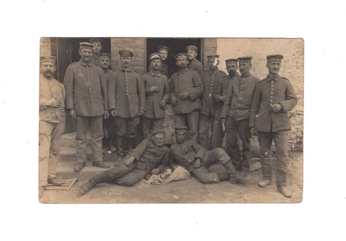 Ansichtskarte / Feldpost / Foto / Gruppenbild Soldaten - 1916