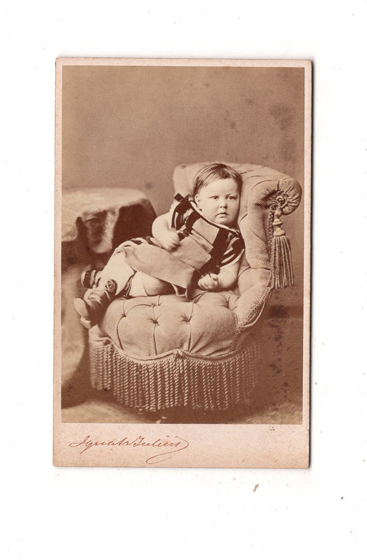 Fotografie Niedliches kleines Mädchen - Hamburg um 1880 / CDV M1-28