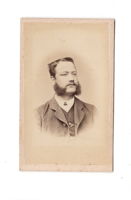 Fotografie Herrenportrait - unbekannter Ort 1860er / CDV C1-23