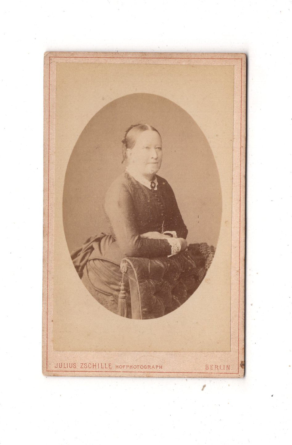 Fotografie Feine Dame - Berlin 1870er / CDV L1-26