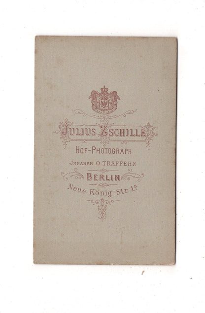 Fotografie Feine Dame - Berlin 1870er / CDV L1-26