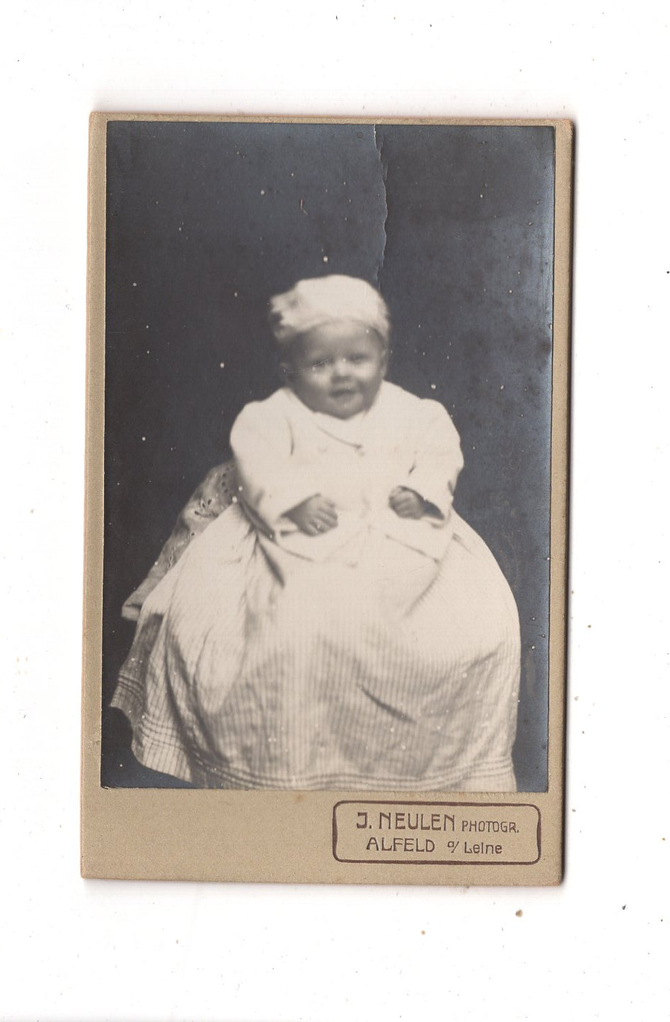 Fotografie Schönes Kinderbild / Baby - Alfeld an der Leine 1910er