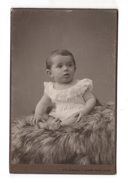 Fotografie Schönes Kinderbild / Baby / benannt - Mainz 1908 / CAB U-24