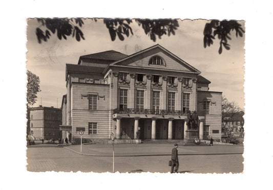 Ansichtskarte Weimar / Deutsches Nationaltheater