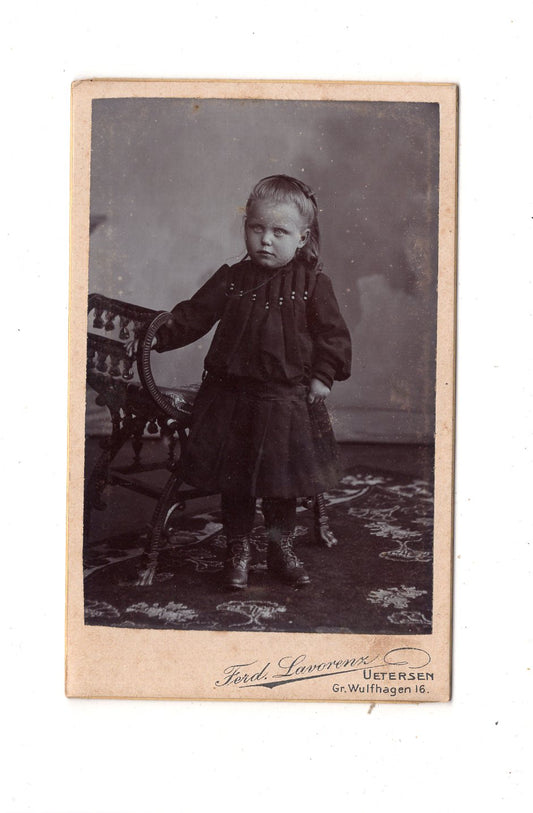 Fotografie Niedliches kleines Mädchen - Uetersen um 1900 / CDV M1-28