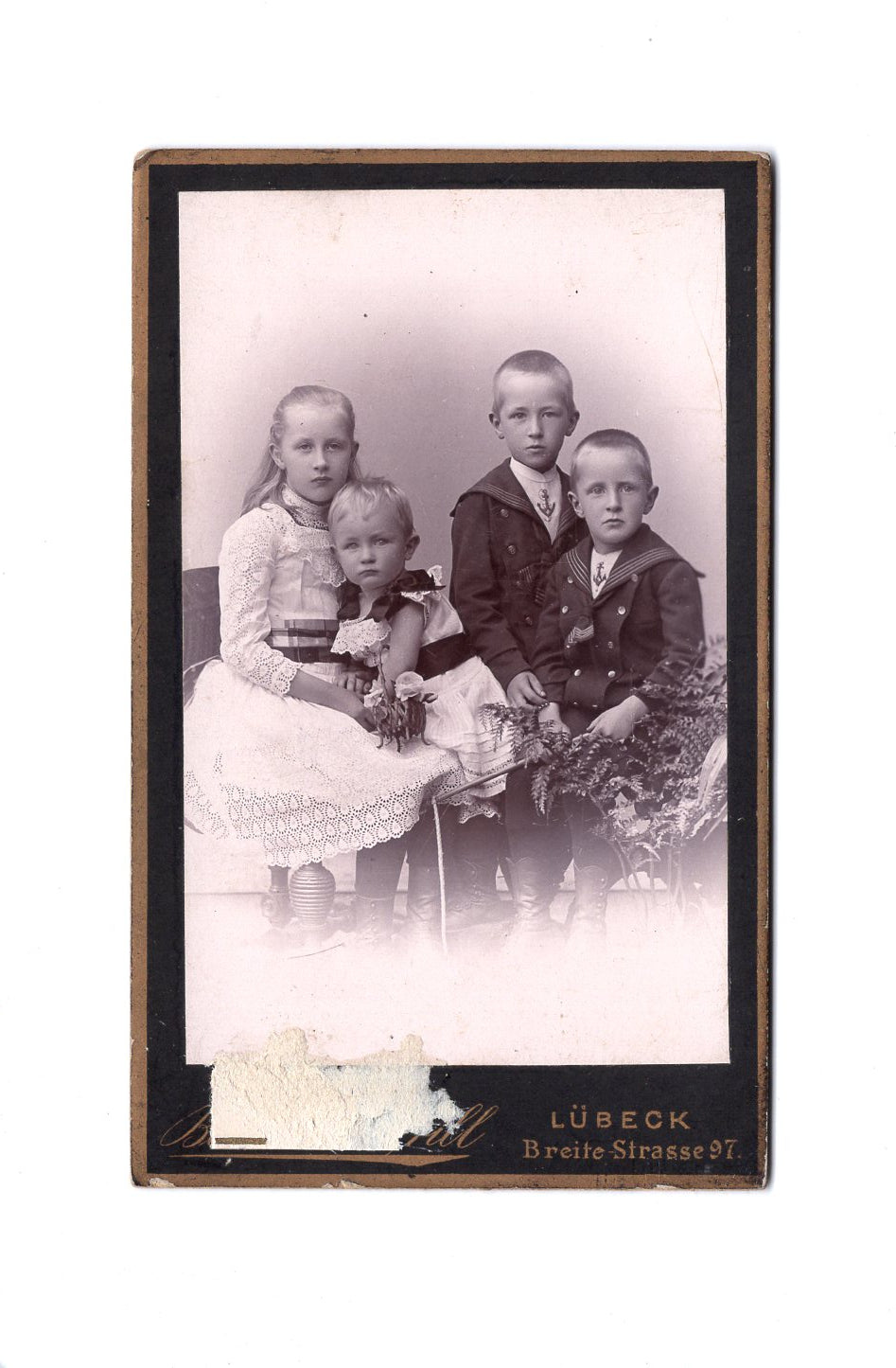 Fotografie Niedliche kleine Kinder - Lübeck um 1890