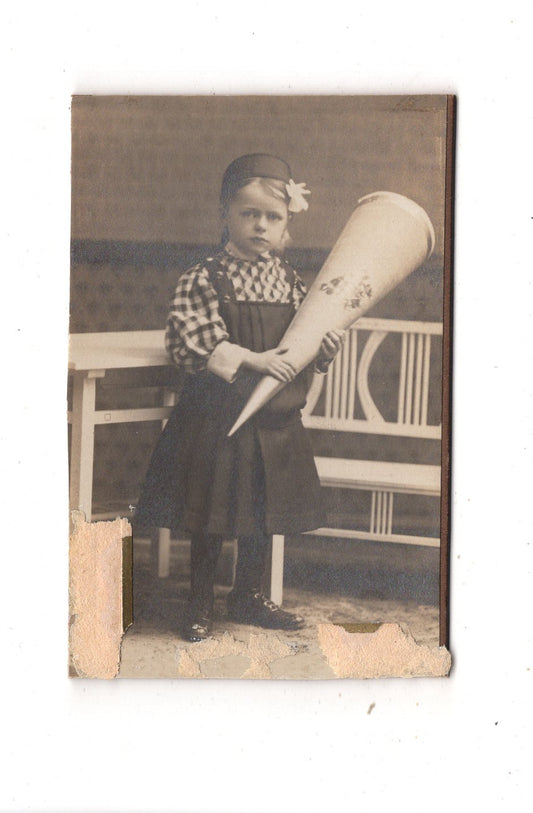 Fotografie Niedliches kleines Mädchen mit Schultüte - Chemnitz 1910er / CDV M1-28