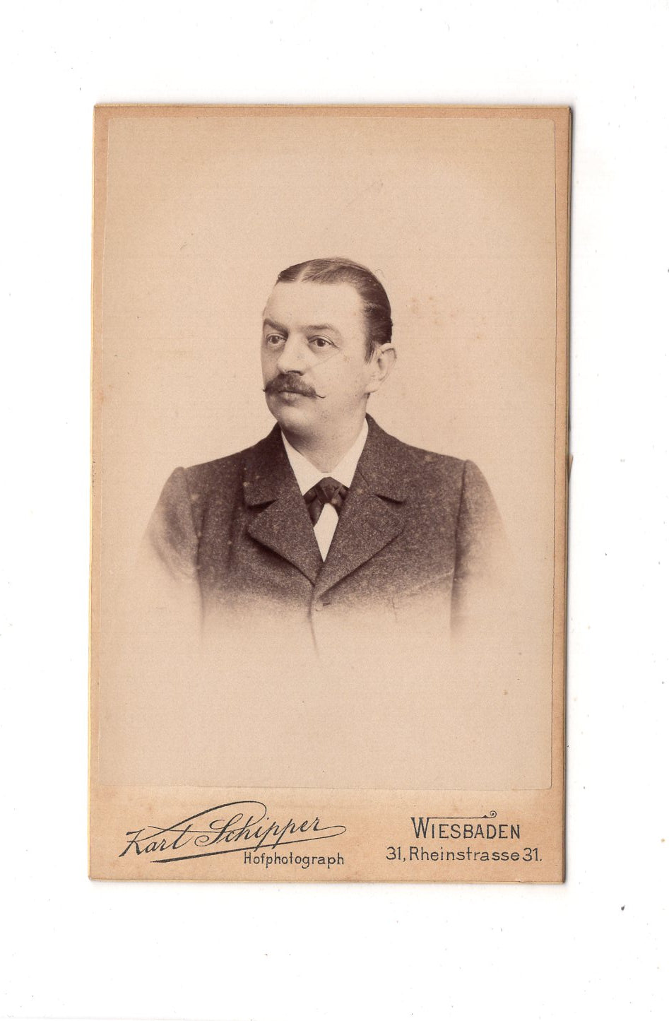 Fotografie Herrenportrait - Wiesbaden 1890er / CDV C1-24