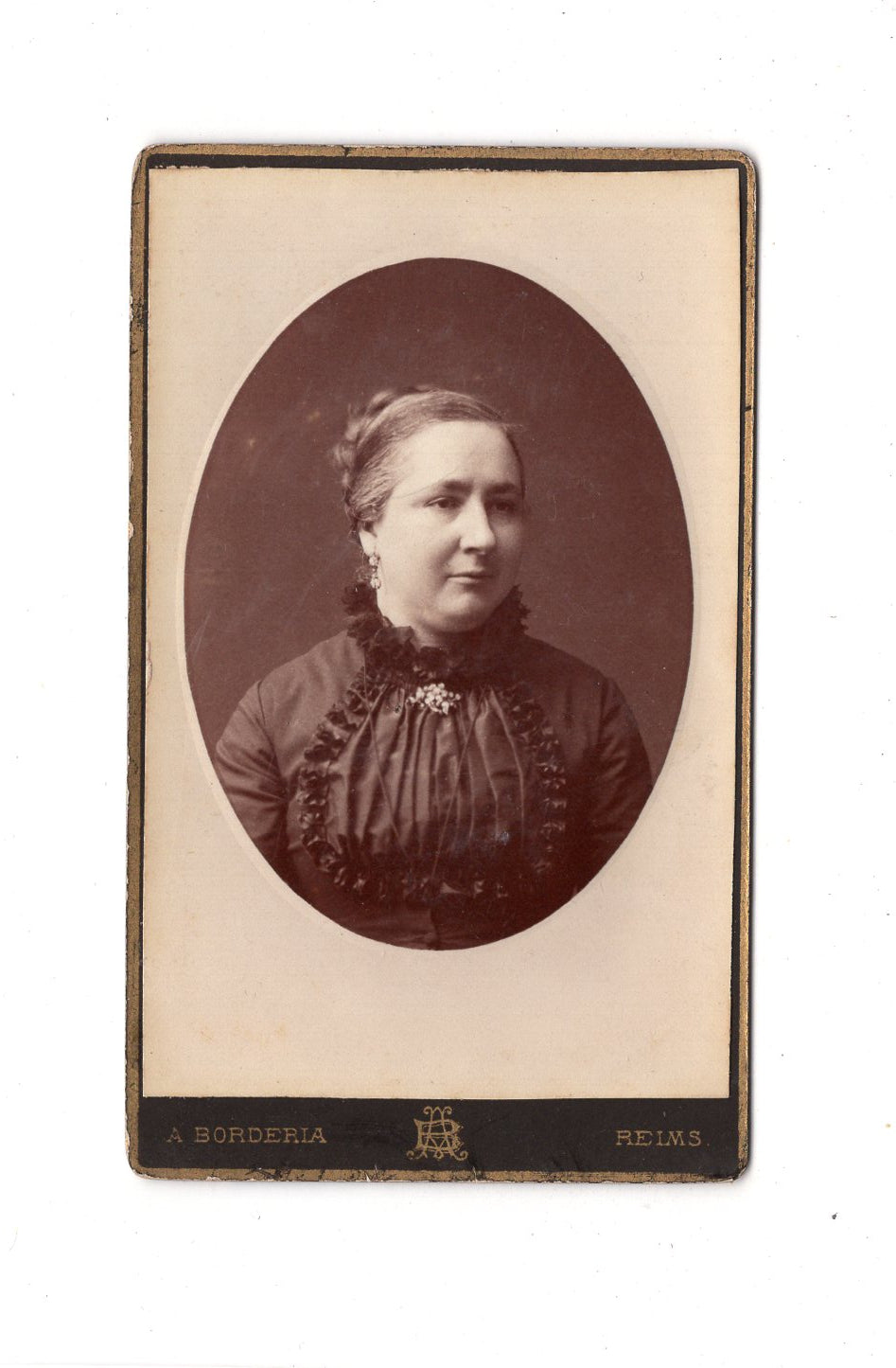 Fotografie Damenportrait - Reims 1880er / CDV C1-06