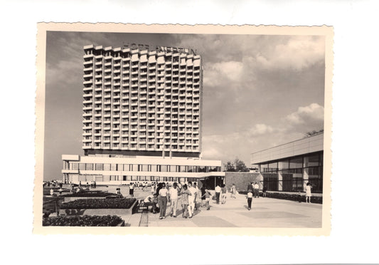 Ansichtskarte Warnemünde / Hotel Neptun