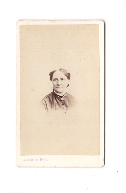 Fotografie Damenportrait - Nantes 18960er / CDV C1-06