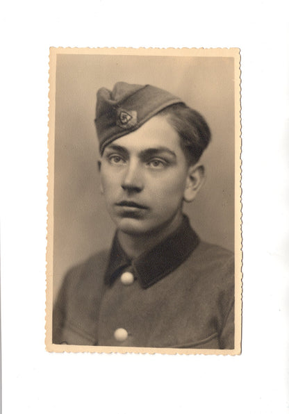 Ansichtskarte Junger Soldat / Hitlerjungend ?