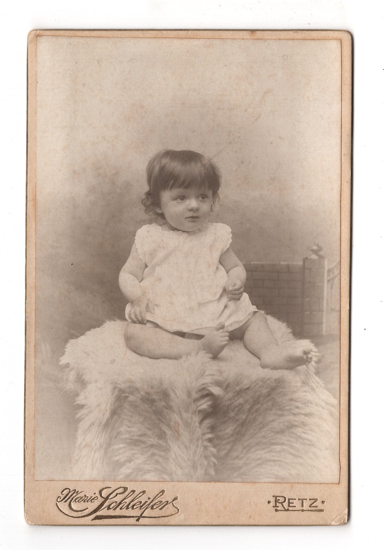 Fotografie Niedliches kleines Mädchen - Retz 1900er / CAB U-25