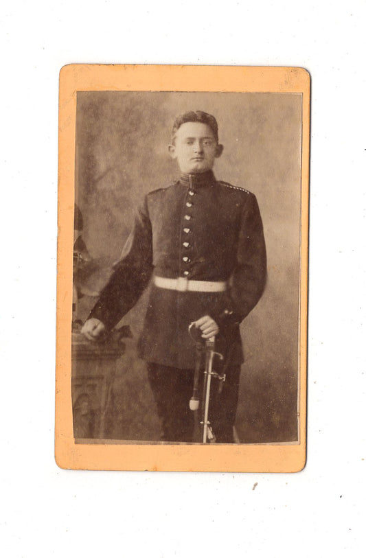 Fotografie Soldat - unbekannter Ort 1870er / CDV M1-09