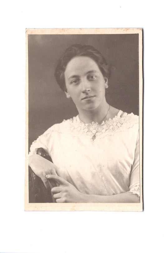 Fotografie Damenportrait - unbekannter Ort 1910er