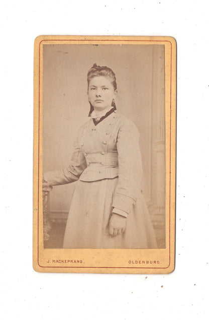 Fotografie Feine Dame - Oldenburg um 1870