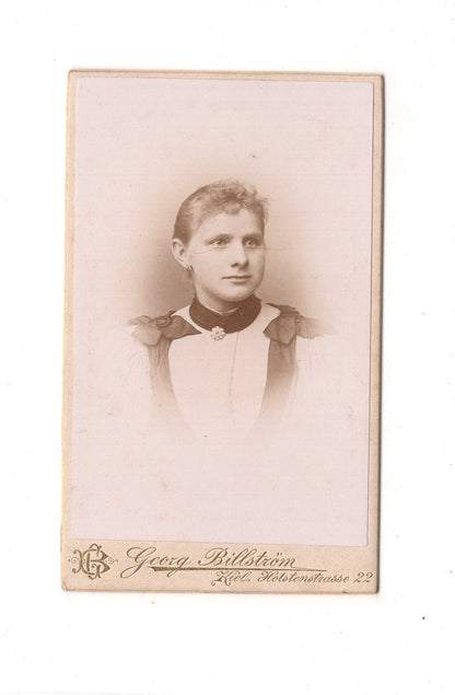 Fotografie Damenportrait - Kiel 1896 / CDV C1-06