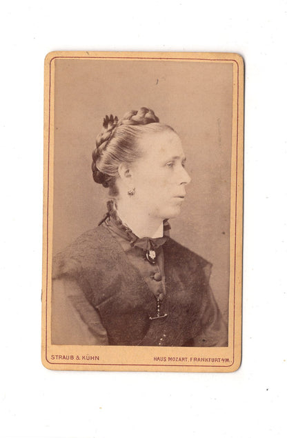 Fotografie Damenportrait - Frankfurt Main 1870er / CDV C1-06