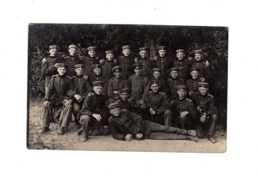 Ansichtskarte Gruppenbild Soldaten