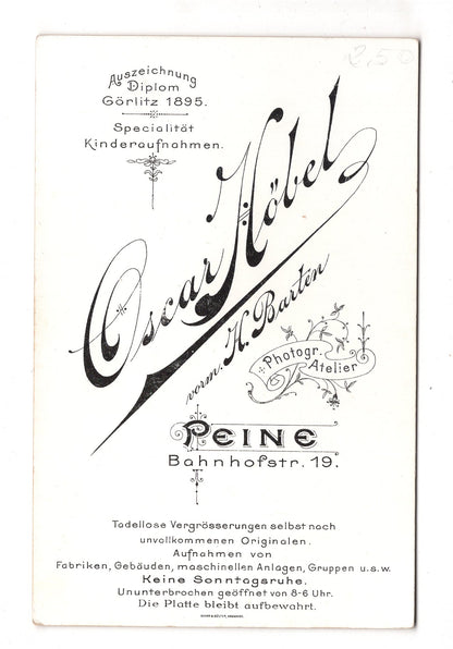Fotografie Niedliches kleines Mädchen - Peine 1890er / CAB U-25