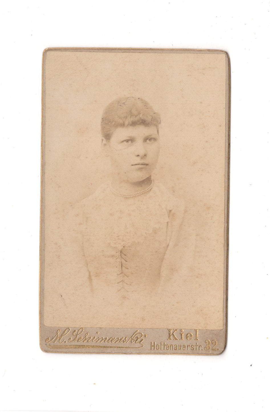 Fotografie Damenportrait - Kiel 1880er / CDV C1-06
