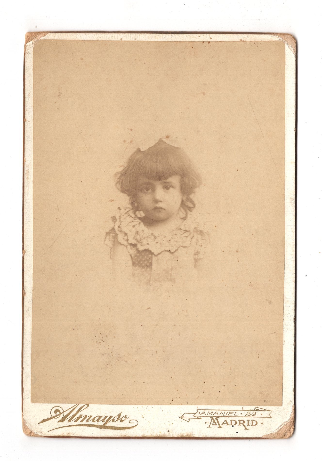 Fotografie Niedliches kleines Mädchen / benannt - Madrid 1890er / CAB U-25