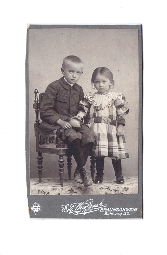 Fotografie Niedliche kleine Kinder - Braunschweig 1900er