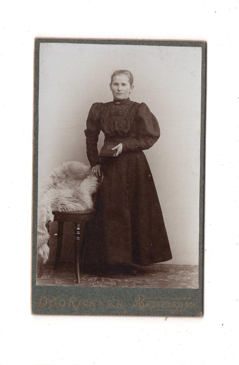 Fotografie Feine Dame - Radeberg um 1900 / CDV L1-27
