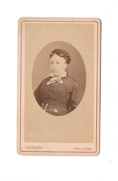 Fotografie Damenportrait - Angouleme 1870er / CDV C1-07