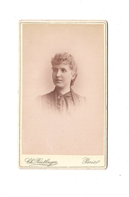 Fotografie Damenportrait - Paris um 1890 / CDV C1-07