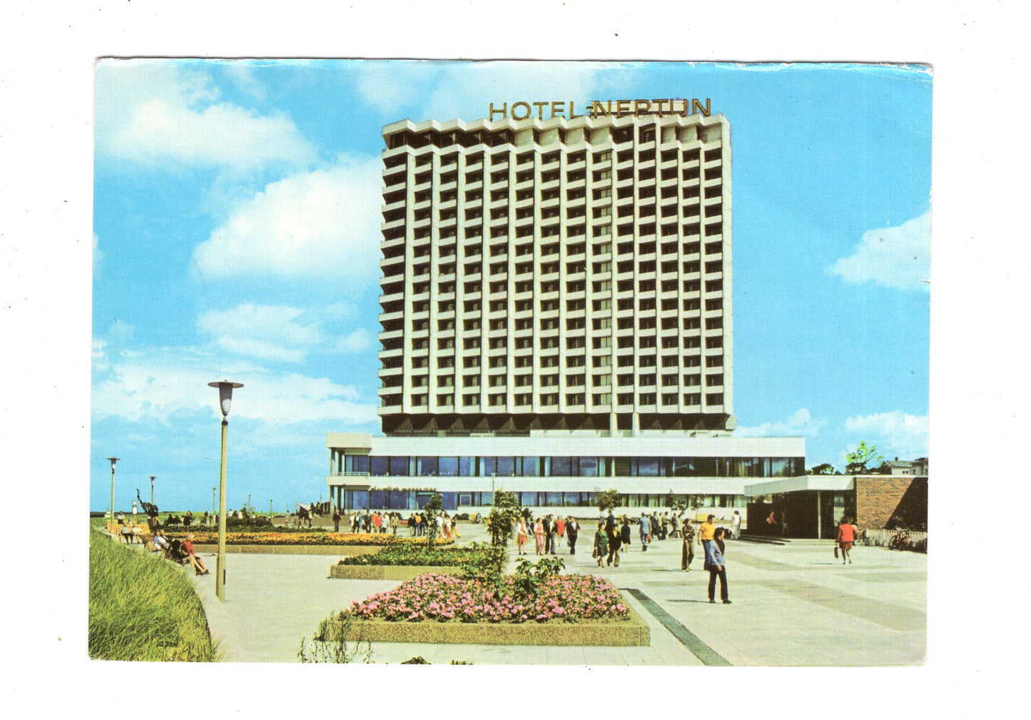 Ansichtskarte Rostock-Warnemünde / Hotel Neptun / L1-69