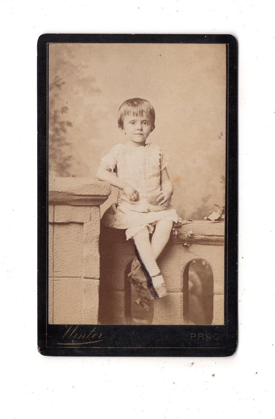 Fotografie Niedliches kleines Kind - Prag um 1880