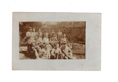 Ansichtskarte / Feldpost / Gruppenbild Soldaten - Wolfenbüttel 1915