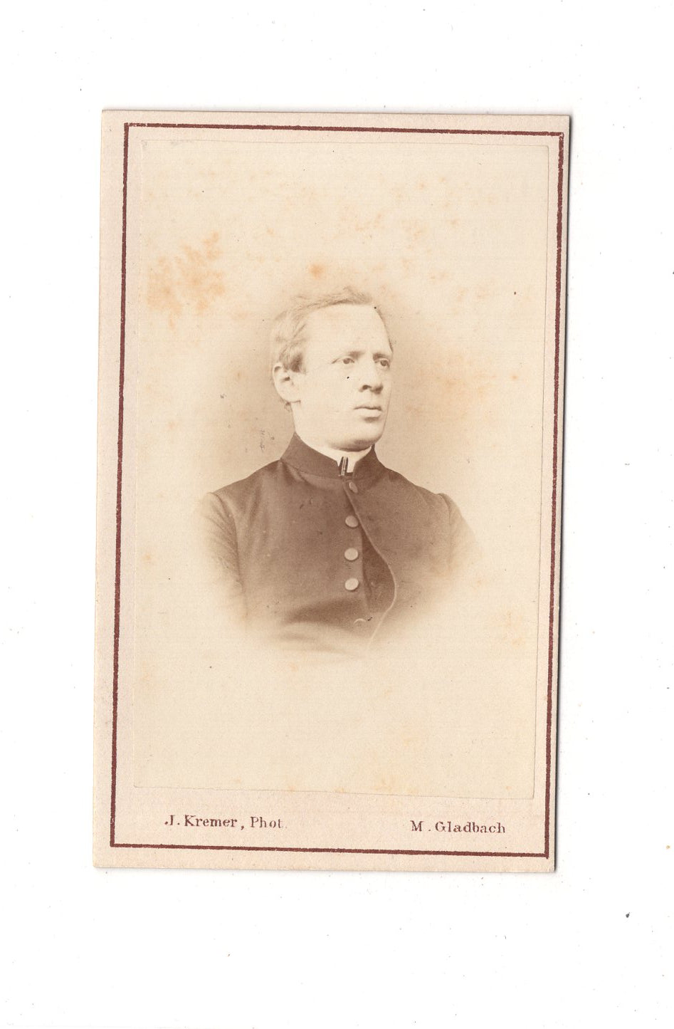 Fotografie Herrenportrait / Geistlicher - Mönchengladbach 1860er / CDV C1-25